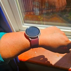 Samsung Galaxy Watch 5 Pro with 2 extra bands